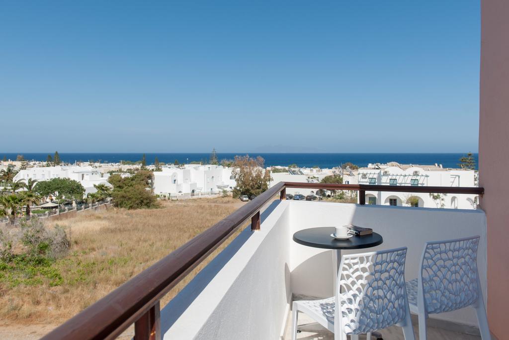 Selini Ηotel (Adults Only) Kamari  Exterior photo